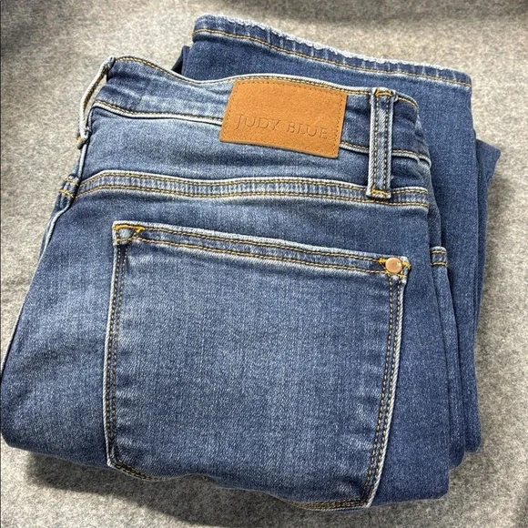 JUDY BLUE HIGH WAIST CONTRAST WASH THERMAL STRAIGHT - MEDIUM DARK jeans - Picture 2 of 9